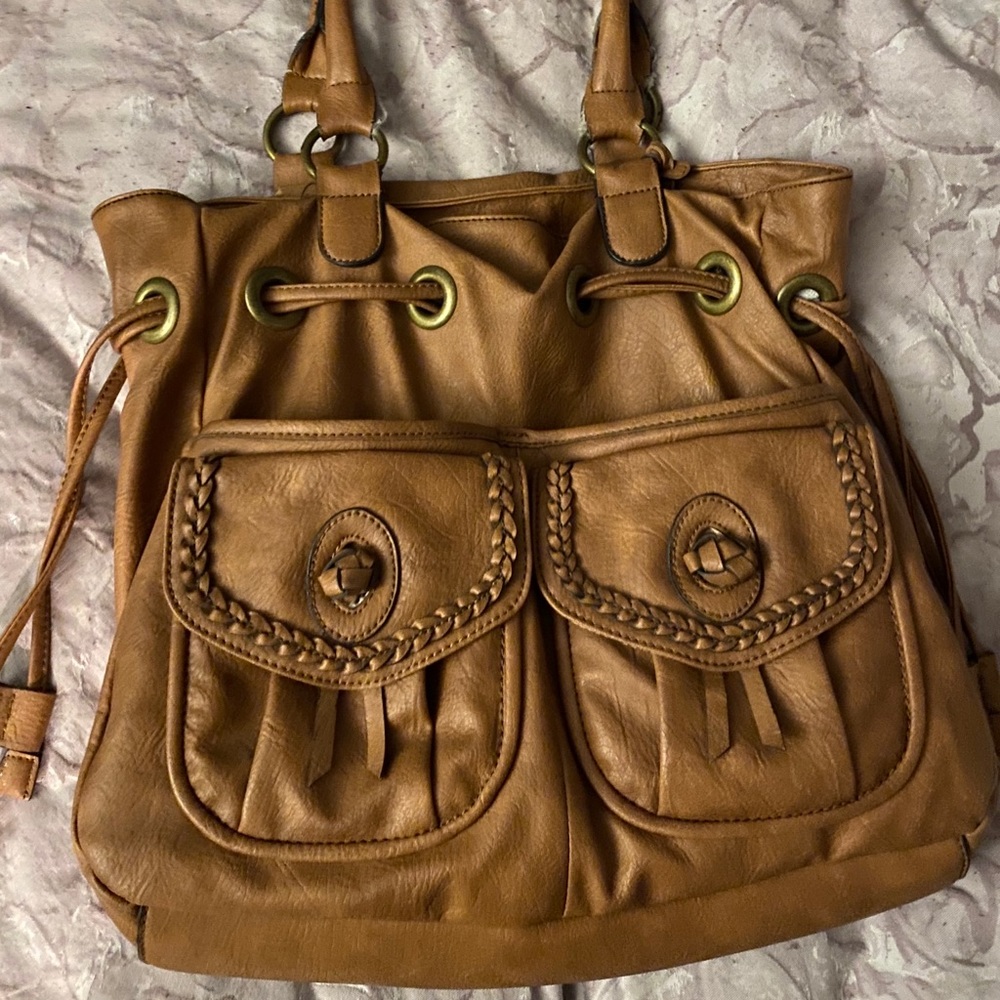 Jessica Simpson purse